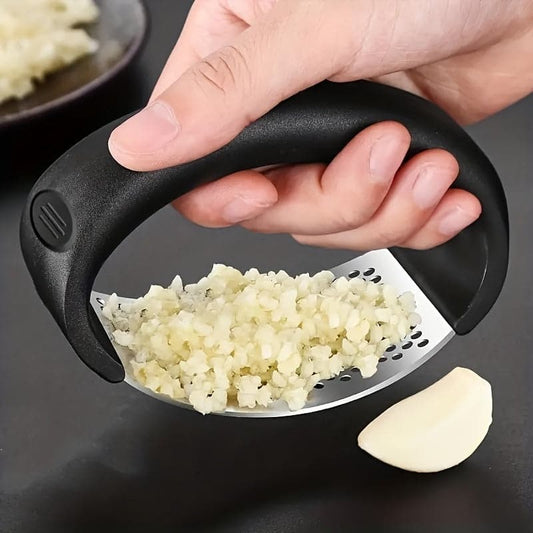 Garlic crusher